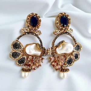 DEEP BLACK EARRINGS