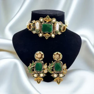 EMERALD GLOW SET