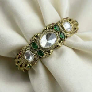 DEVIKA TRADITIONAL KARA