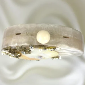 MARVELOUS WHITE CLUTCH 1