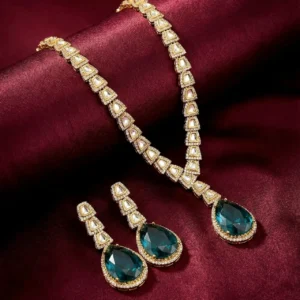 OCEAN SHINY NECKLACE